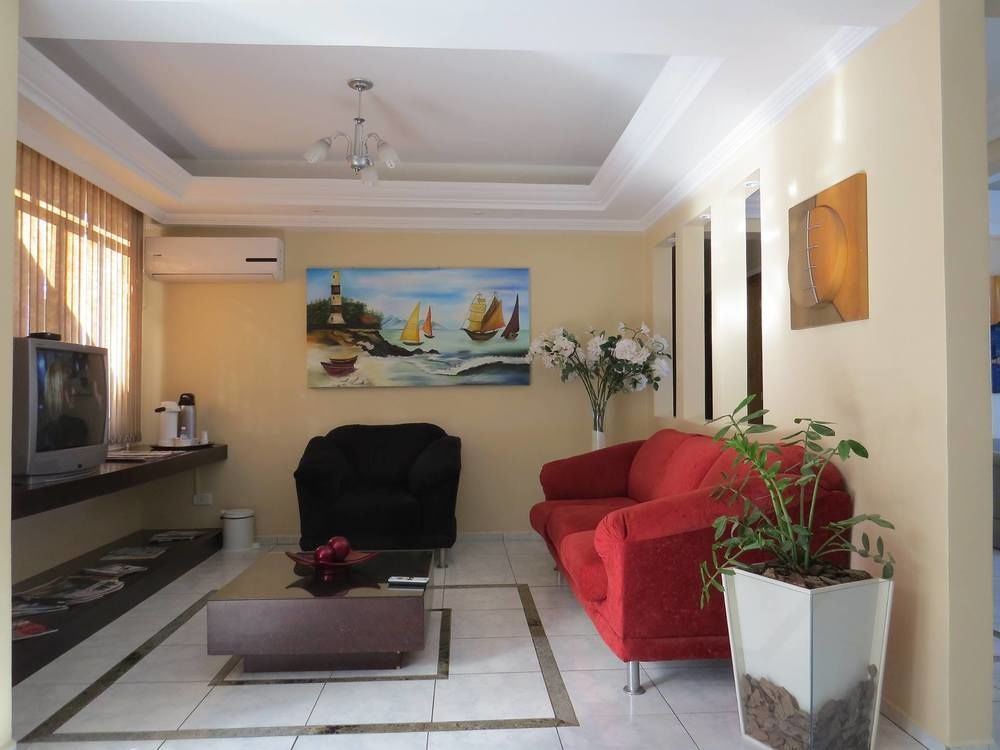 Oyo Hotel Farol Joacaba Bagian luar foto