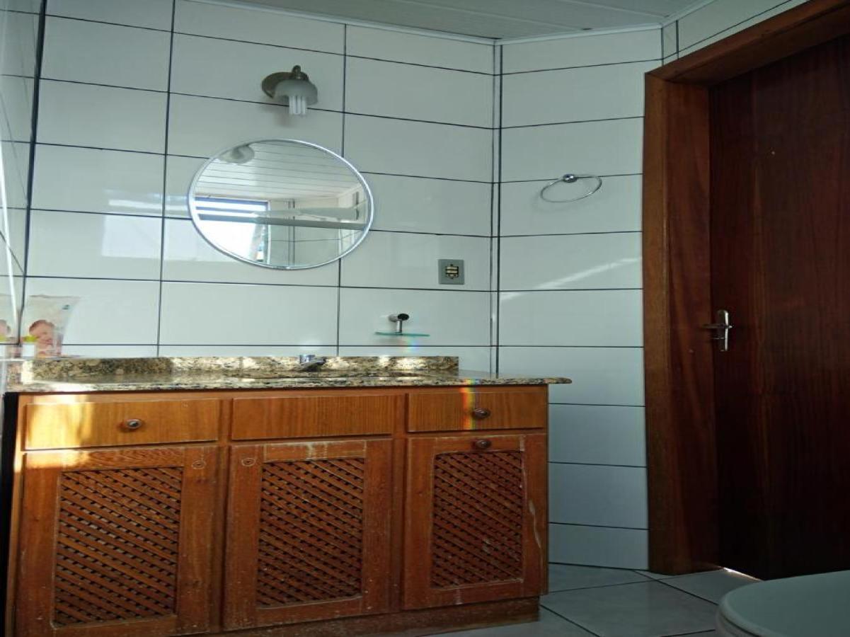 Oyo Hotel Farol Joacaba Bagian luar foto