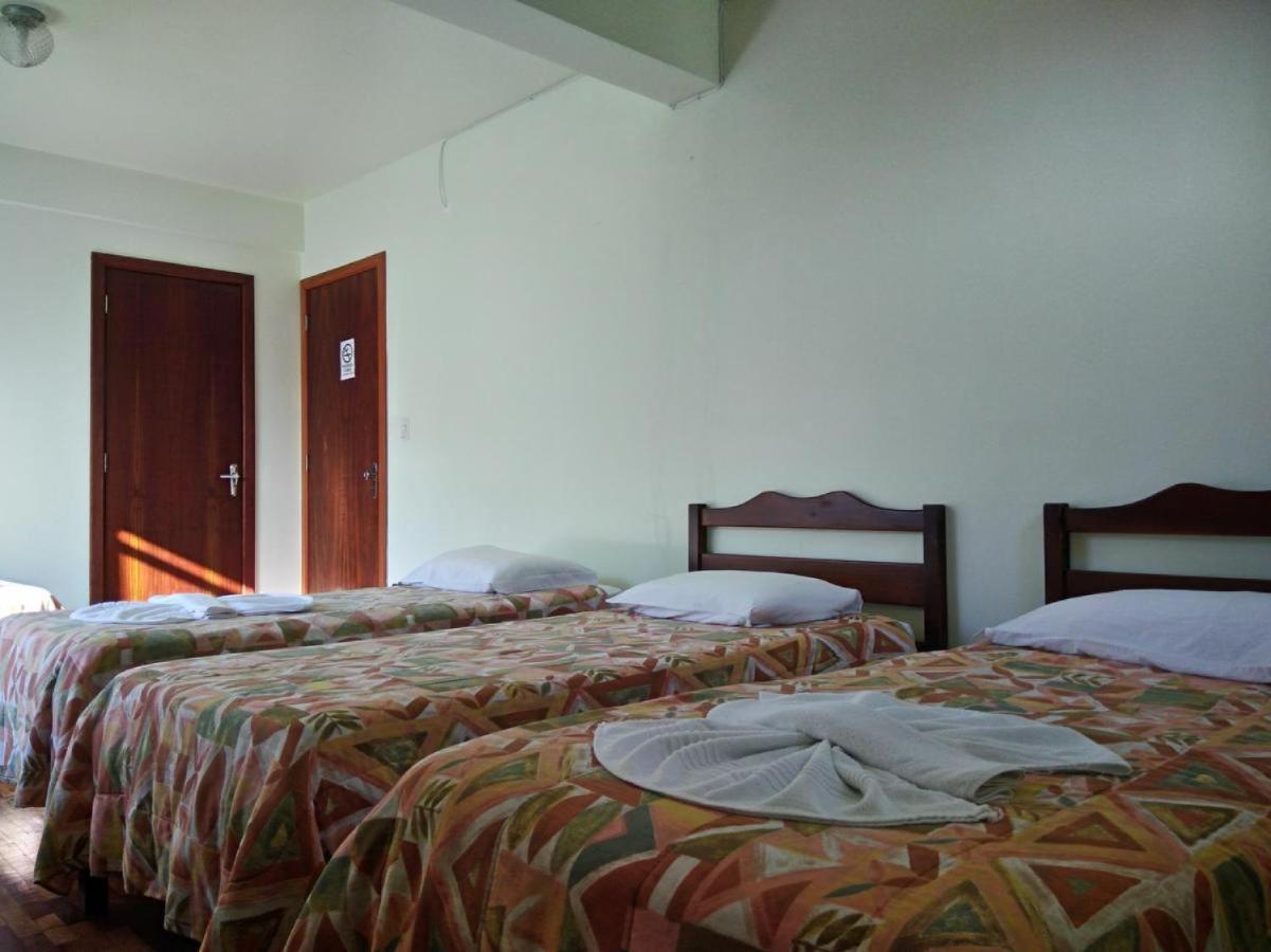 Oyo Hotel Farol Joacaba Bagian luar foto