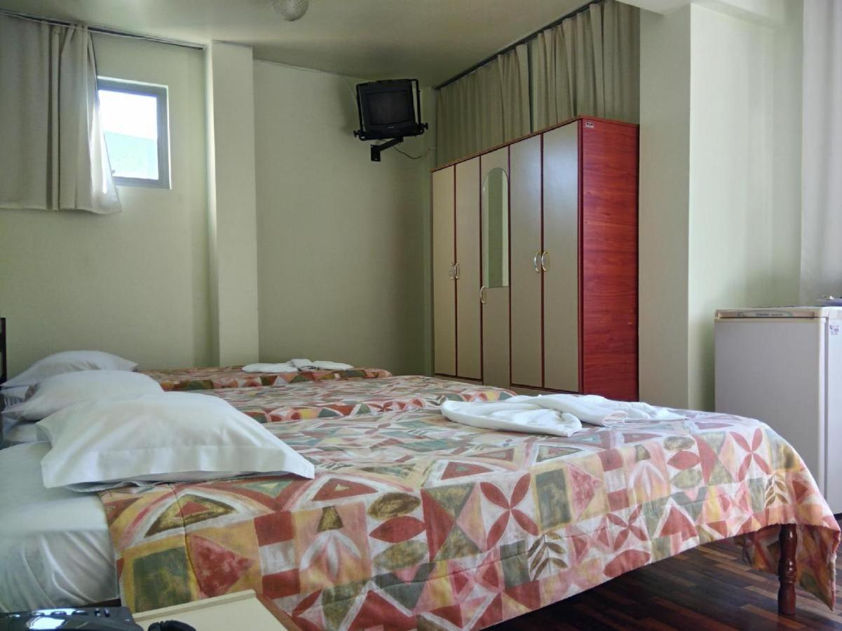 Oyo Hotel Farol Joacaba Bagian luar foto